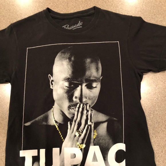 Small Bravado Tupac Shakur Tshirt Good 